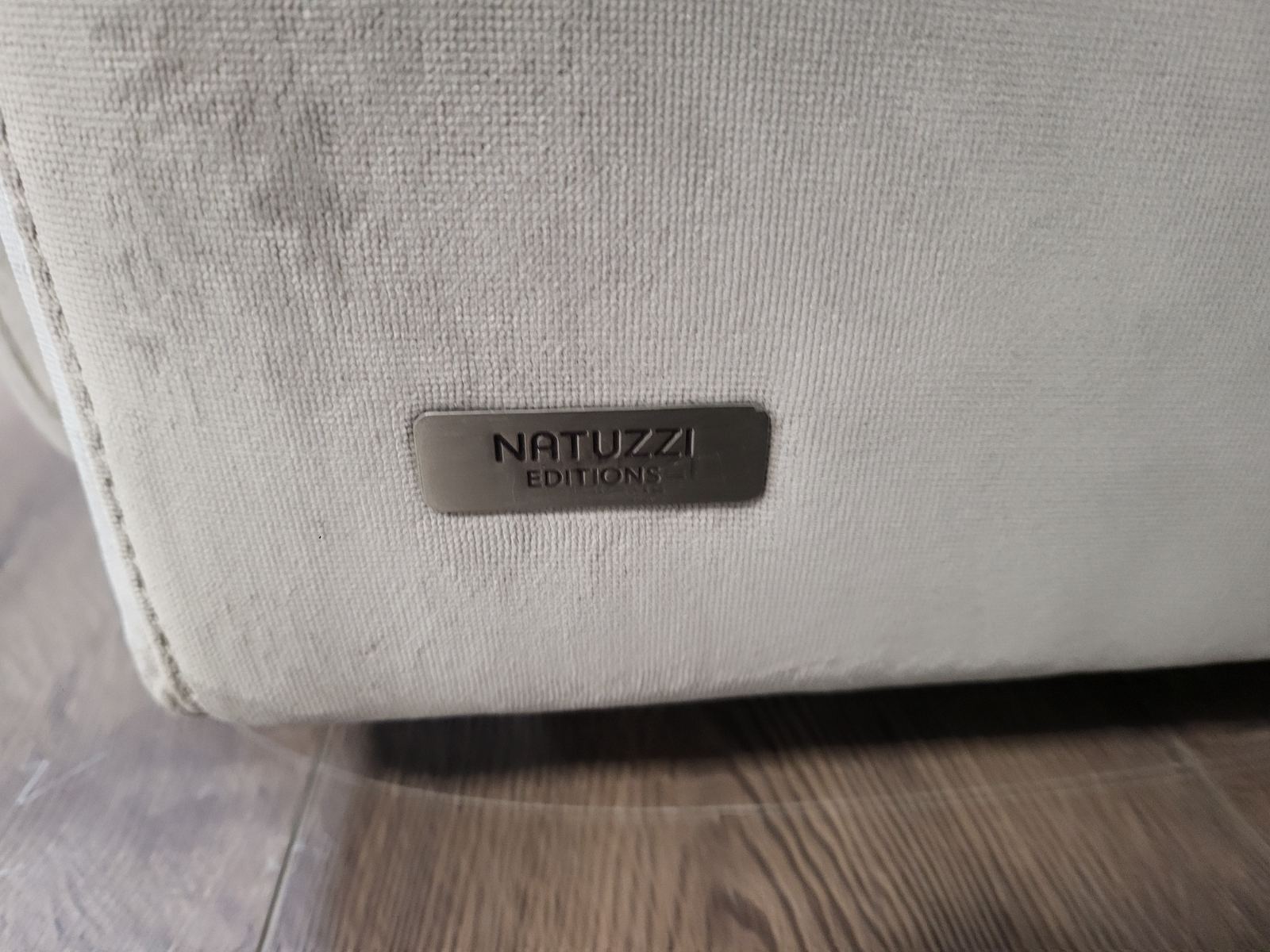 Светло бежов комплект дивани от плат две тройки "NATUZZI" с електрически релаксиращ механизъм - Image 16